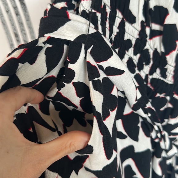 Kate Spade New York Butterfly jumpsuit, Size S - Picture 7 of 10